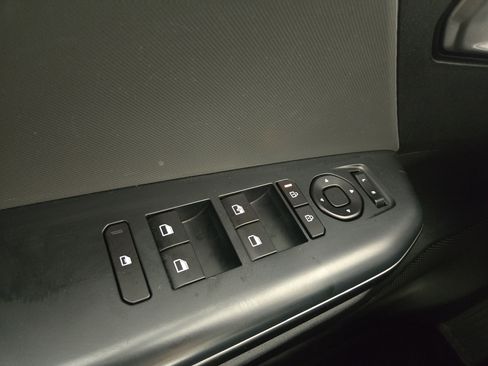 Used 2026 Kia K4 FWD image 27
