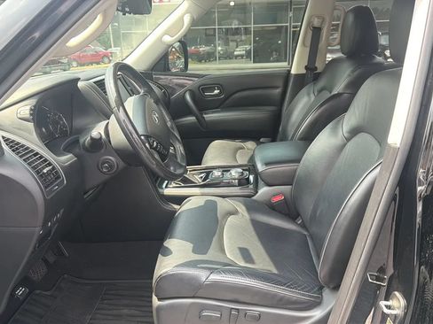 Used 2021 INFINITI QX80 Luxe w/ All-Season Package AWD/4WD image 9