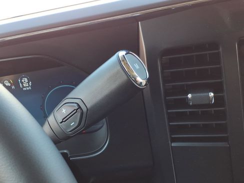 New 2026 Ford F250 Lariat w/ Chrome Package image 30