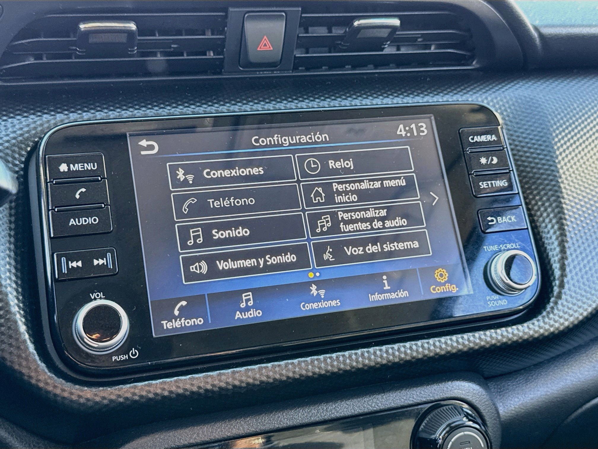 Used 2021 Nissan Kicks SV FWD image 16