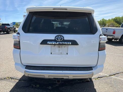 Used 2016 Toyota 4Runner Trail Premium AWD/4WD image 3