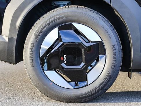 New 2026 Kia EV9 Light image 11