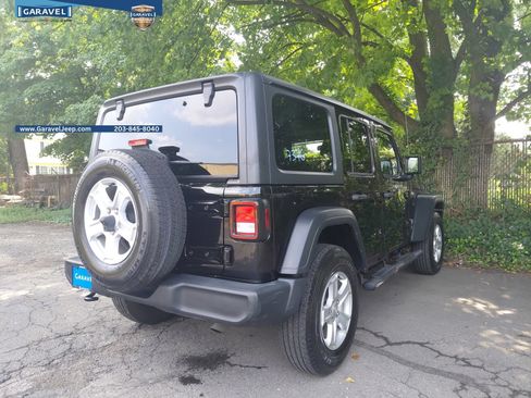 Used 2019 Jeep Wrangler Unlimited Sport S AWD/4WD image 31