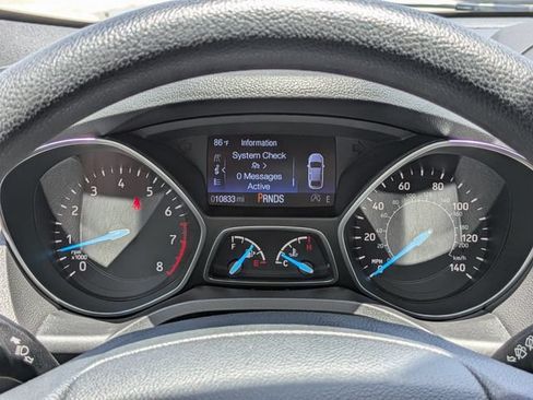 Used 2019 Ford Escape SE FWD image 29