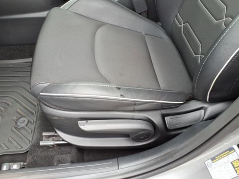 Used 2023 Kia Forte GT-Line FWD image 14