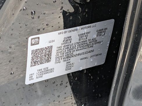 Used 2025 GMC Hummer EV 2X AWD/4WD image 38