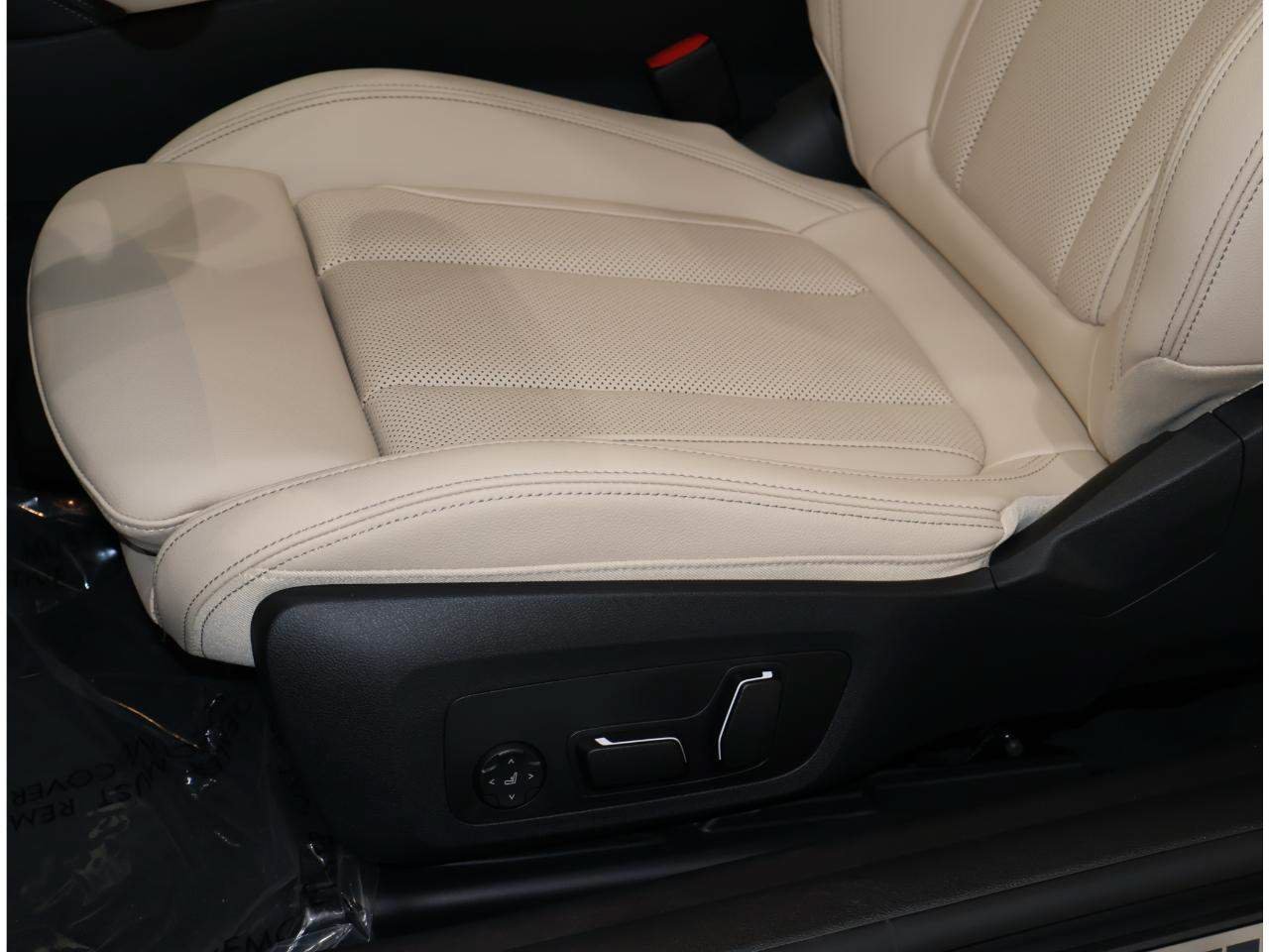 New 2027 BMW 430i Coupe w/ M Sport Package RWD image 14