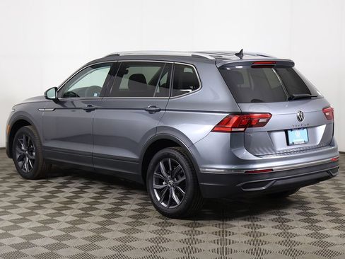 Used 2023 Volkswagen Tiguan SE FWD image 10