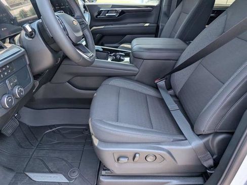 New 2026 Chevrolet Suburban LS w/ LPO, Dark Essentials Package RWD image 27