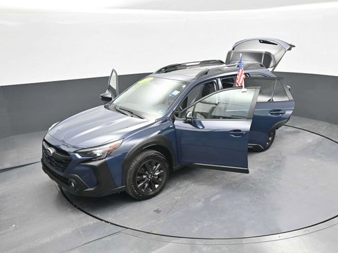 Used 2025 Subaru Outback Onyx Edition AWD/4WD image 45