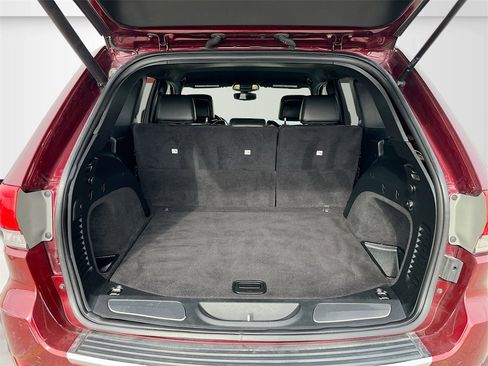 Used 2019 Jeep Grand Cherokee Limited image 26