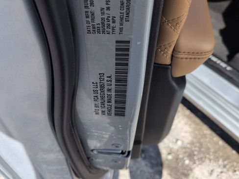 Certified 2024 Jeep Grand Cherokee Summit image 30