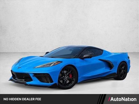 Used 2022 Chevrolet Corvette Stingray Coupe w/ Z51 Performance Package RWD image 1