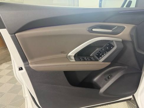 Certified 2025 Audi Q5 Premium w/ Convenience Package AWD/4WD image 21