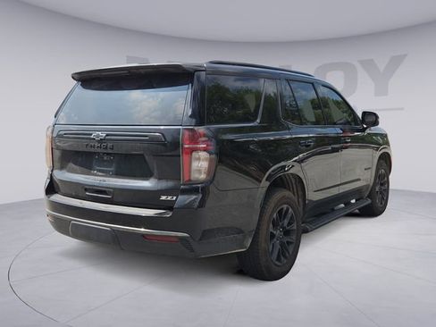 Used 2021 Chevrolet Tahoe Z71 w/ Luxury Package AWD/4WD image 5