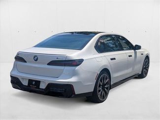 New 2025 BMW i7 M70 w/ Executive Package video 2
