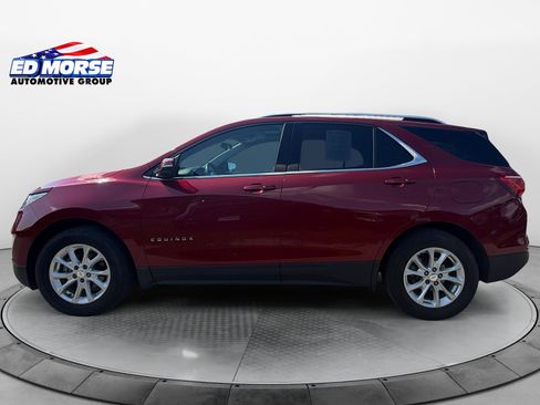 Certified 2018 Chevrolet Equinox LT w/ Sun & Infotainment Package FWD image 2