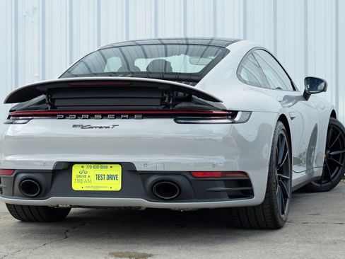 Used 2024 Porsche 911 Carrera T image 5