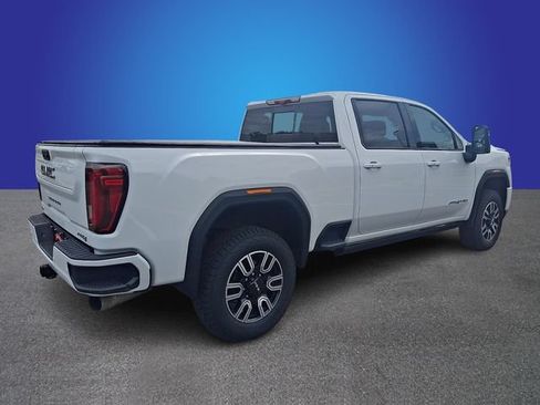 Used 2023 GMC Sierra 2500 AT4 w/ AT4 Premium Plus Package AWD/4WD image 4