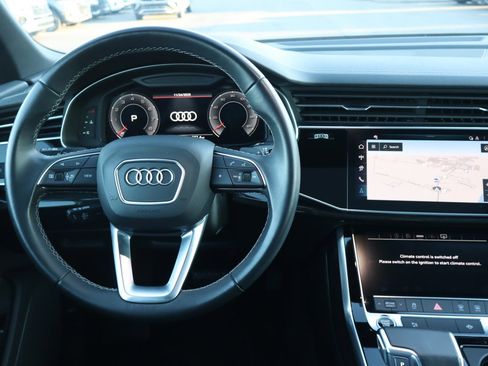 Used 2025 Audi Q7 2.0T Premium w/ Convenience Package image 10
