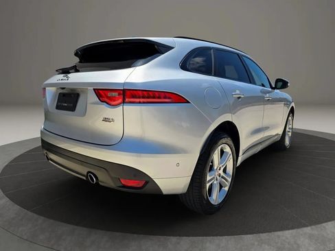 Used 2017 Jaguar F-PACE R-Sport AWD/4WD image 9
