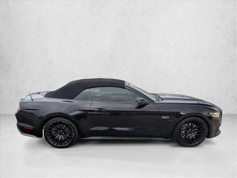 Used 2017 Ford Mustang GT Premium w/ Equipment Group 401A image 4