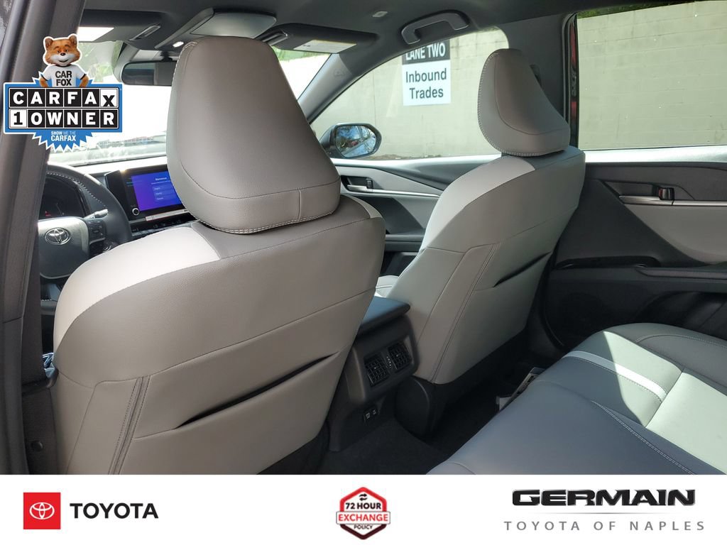 Used 2026 Toyota Camry SE FWD image 22
