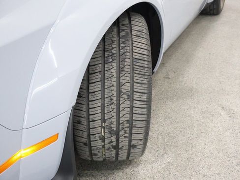 Used 2022 Dodge Challenger SRT Hellcat image 4