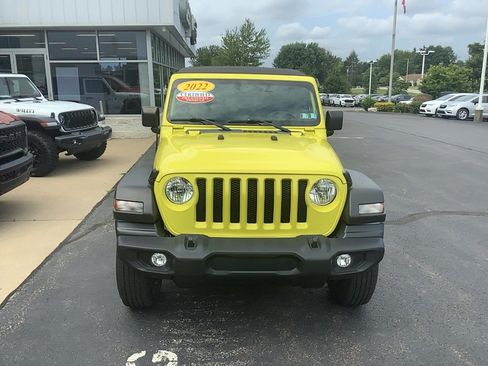 Certified 2022 Jeep Wrangler Sport AWD/4WD image 2