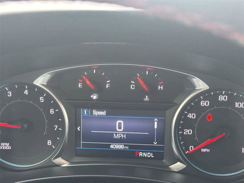 Used 2023 Chevrolet Equinox RS AWD/4WD image 29