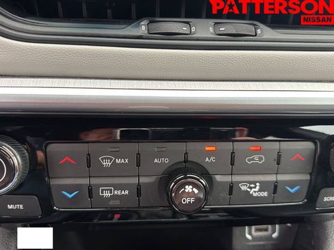 Used 2025 Jeep Compass Limited AWD/4WD image 8