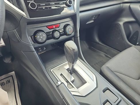 Used 2022 Subaru Impreza 2.0i AWD/4WD image 17