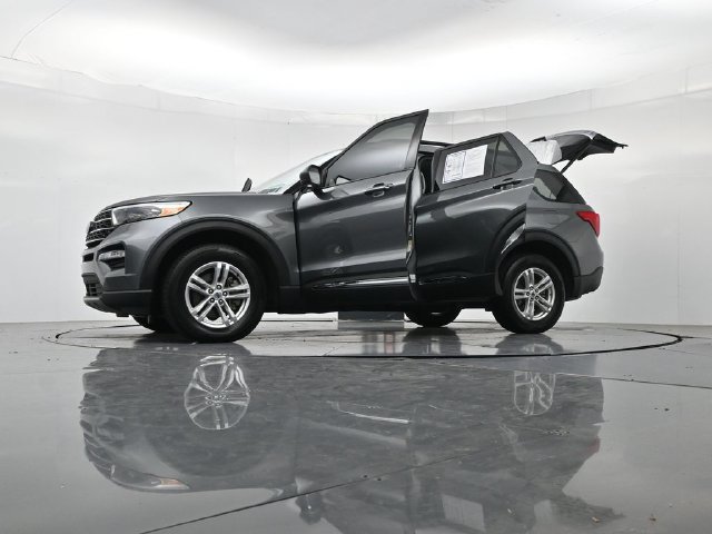 Certified 2024 Ford Explorer XLT w/ Equipment Group 202A AWD/4WD image 56