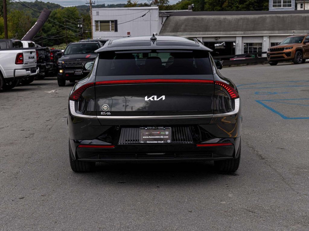 Used 2023 Kia EV6 Wind w/ Wind Technology Package AWD/4WD image 5
