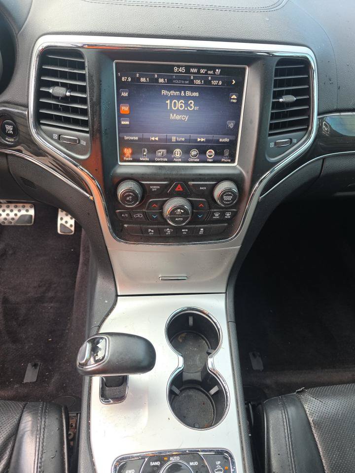Used 2015 Jeep Grand Cherokee High Altitude AWD/4WD image 12
