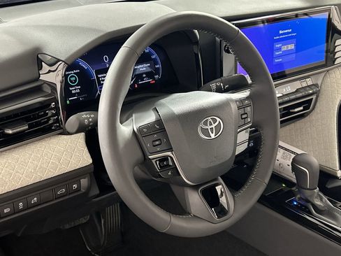 New 2026 Toyota Camry XLE image 13