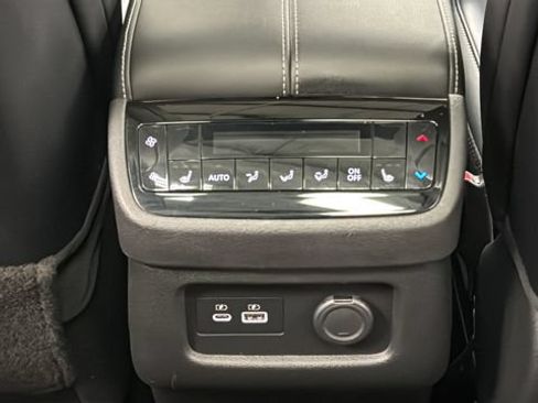 Used 2023 INFINITI QX60 Luxe AWD/4WD image 37