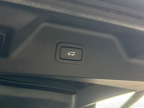Used 2020 Land Rover Range Rover HSE AWD/4WD image 32