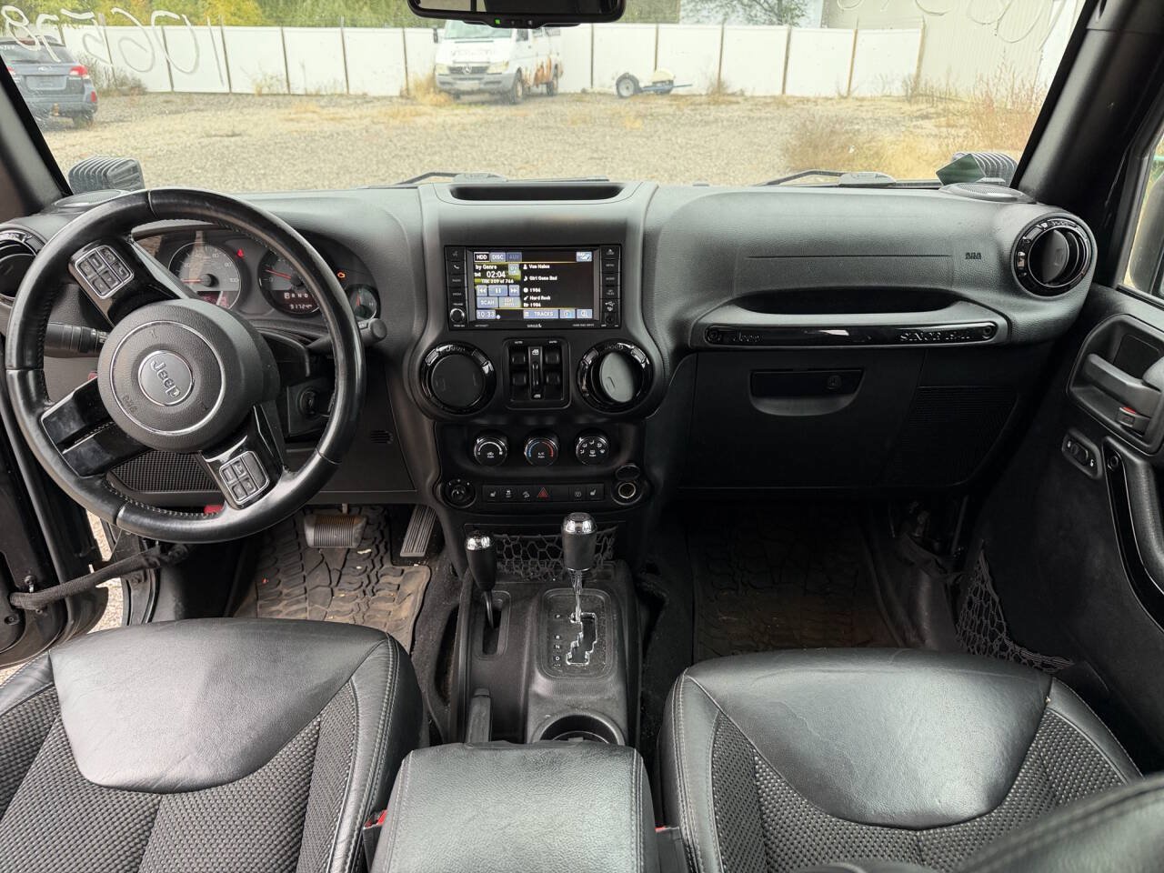 Used 2016 Jeep Wrangler Unlimited Sahara AWD/4WD image 30
