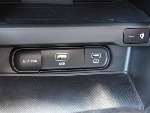 Used 2023 Kia Soul EX FWD image 28