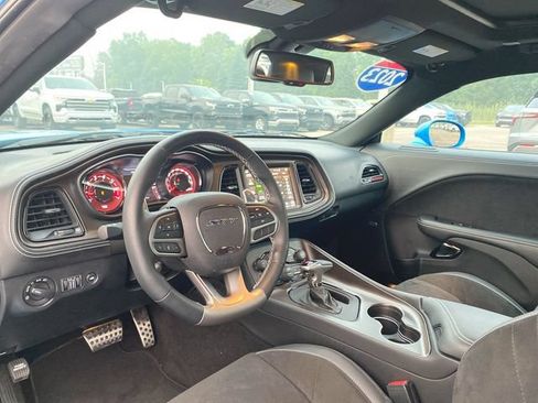 Used 2023 Dodge Challenger SRT Hellcat RWD image 10