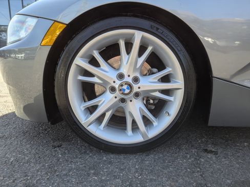 Used 2008 BMW Z4 3.0i image 44