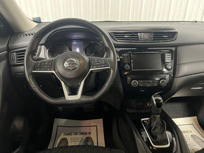 Used 2019 Nissan Rogue SV