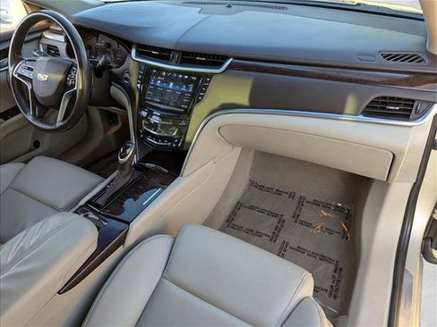 Used 2016 Cadillac XTS Luxury image 22