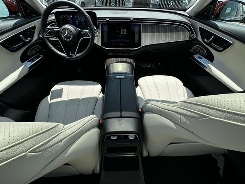 Certified 2024 Mercedes-Benz E 350 4MATIC Sedan image 27