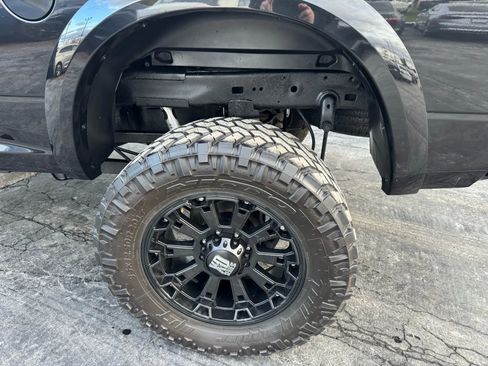 Used 2018 RAM 2500 Laramie w/ Sport Appearance Group image 20