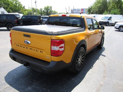 Used 2023 Ford Maverick Lariat w/ Lariat Luxury Package AWD/4WD image 4