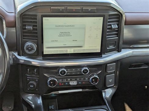 Used 2021 Ford F150 Lariat image 12