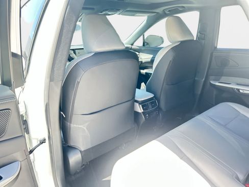 Used 2024 Lexus RX 350 Premium w/ Accessory Package (Z1) FWD image 12