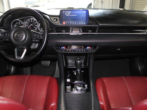 Used 2021 MAZDA MAZDA6 Carbon Edition FWD image 13
